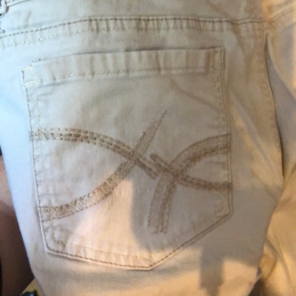 Khaki pants - Picture 4 of 4